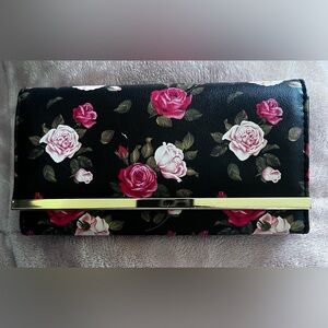 Forever, young floral wallet NWOT